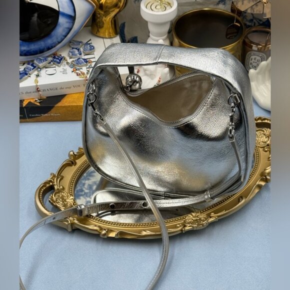 🆕 OROTON 🧿 NWT Clara Mini Convertible Crossbody Bag, Crinkle Silver Leather - Picture 12 of 16